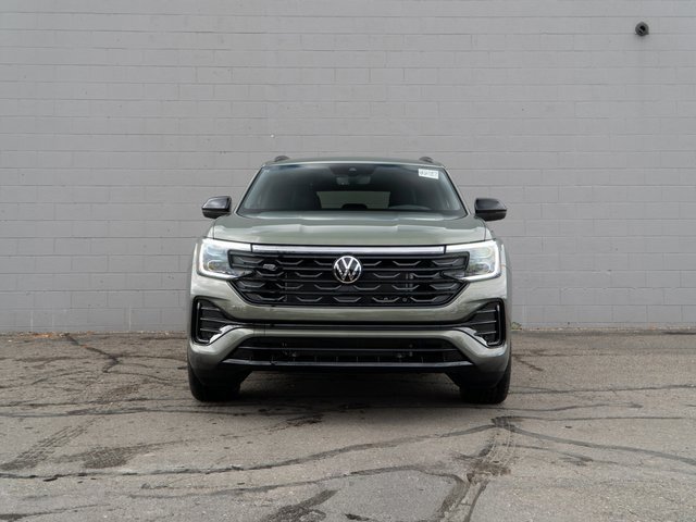 New 2026 Volkswagen Atlas Cross Sport SEL R-Line image 2