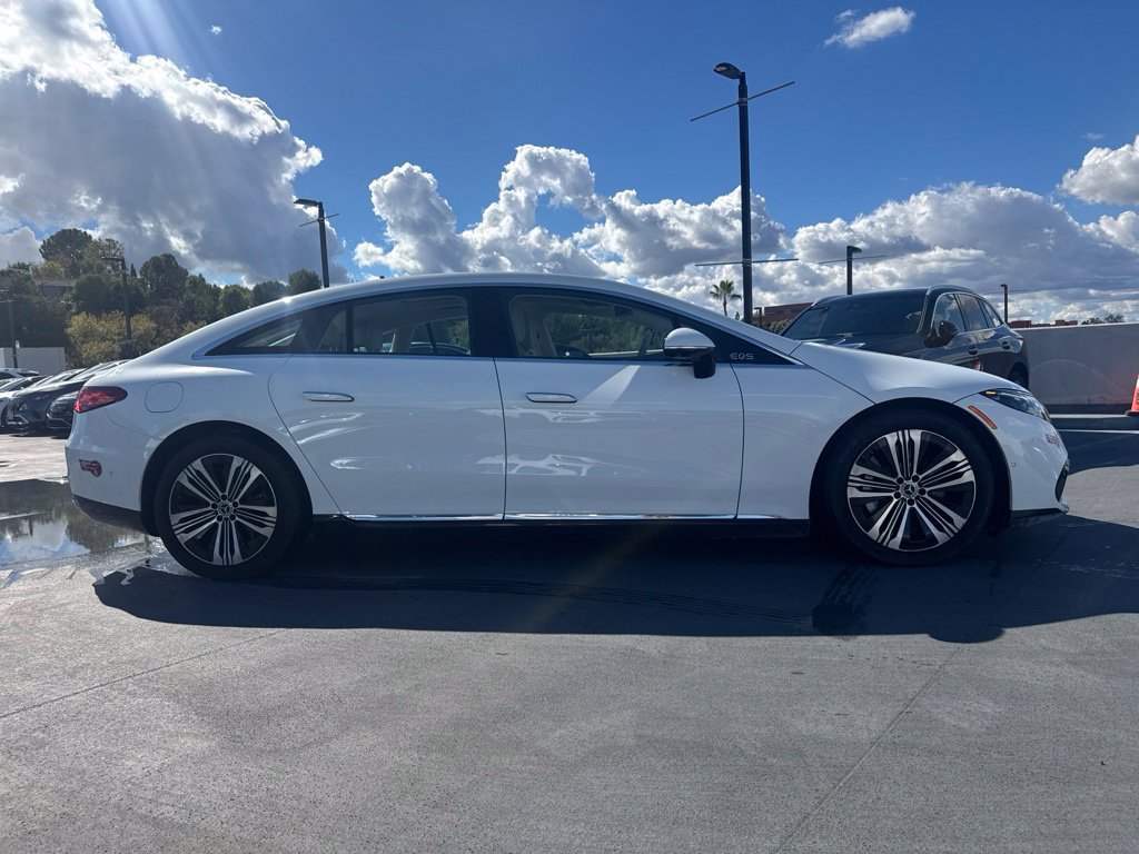 Used 2023 Mercedes-Benz EQS 450+ Sedan image 4