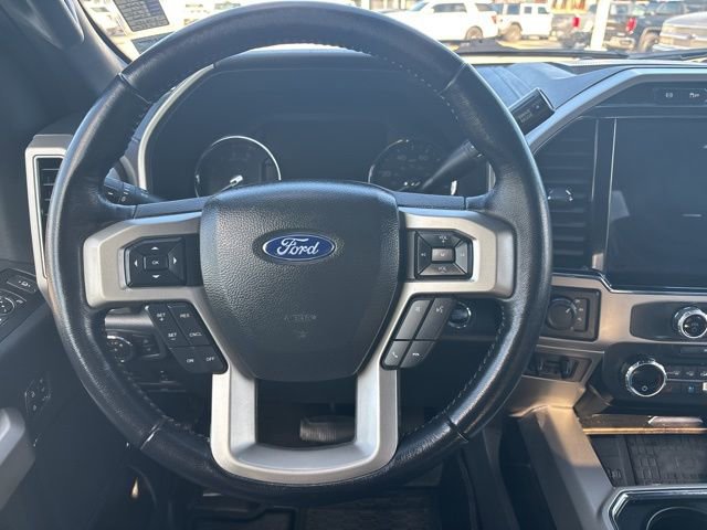 Used 2022 Ford F250 Lariat w/ Black Appearance Package image 17