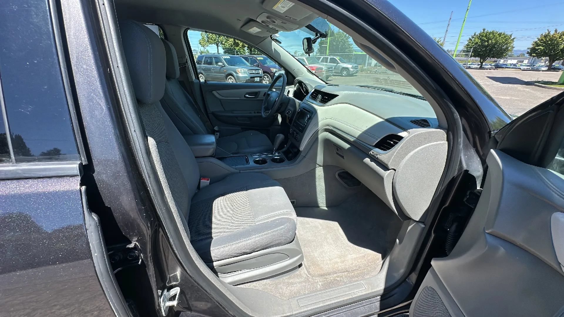 Used 2015 Chevrolet Traverse LS AWD/4WD image 14