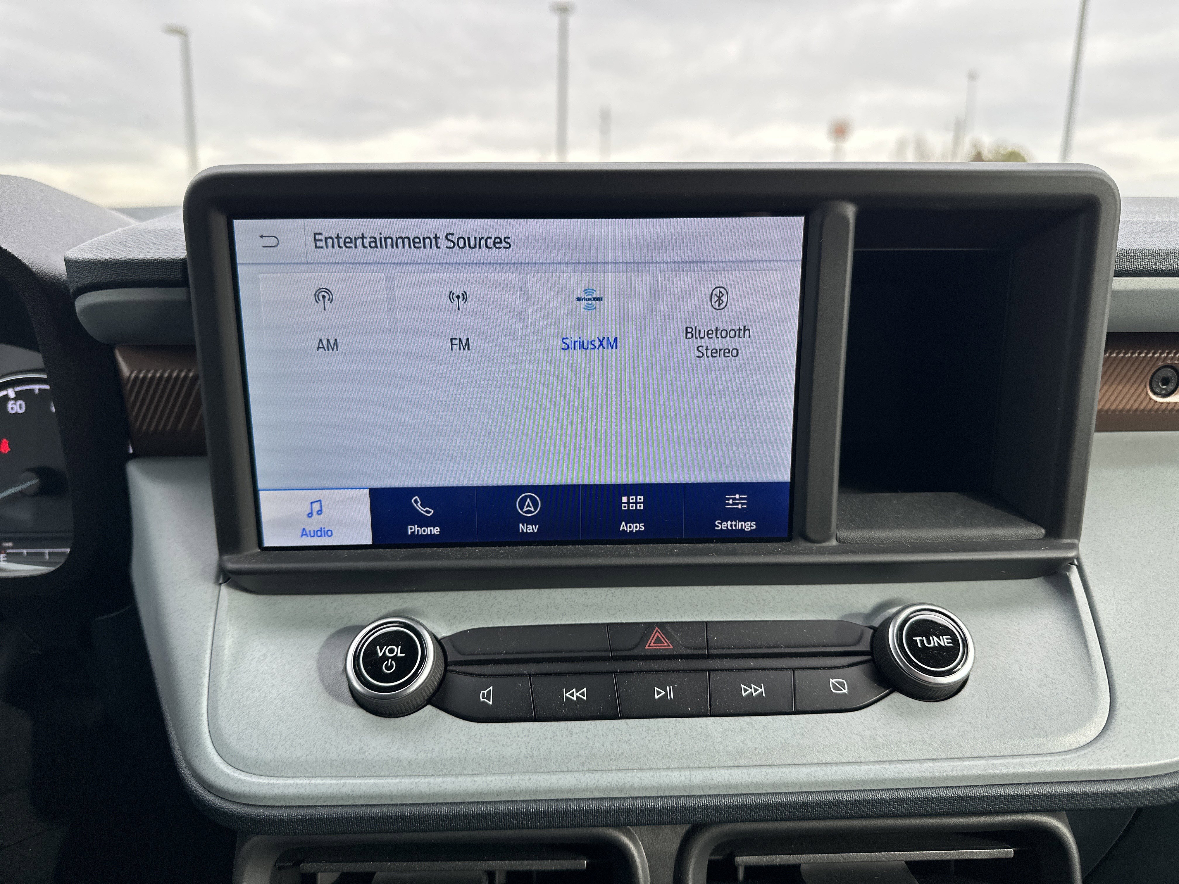 Used 2023 Ford Maverick Lariat w/ Lariat Luxury Package image 17