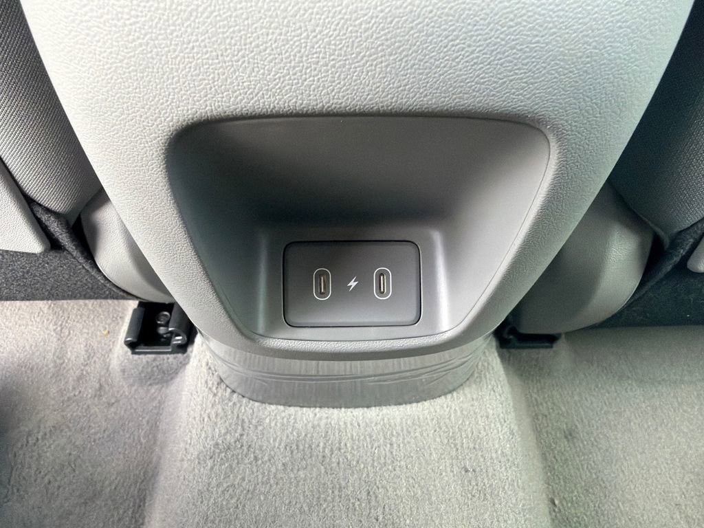 New 2026 Hyundai Elantra Sport FWD image 21