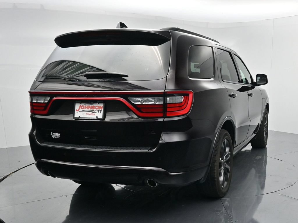 Used 2024 Dodge Durango R/T w/ Blacktop Package AWD/4WD image 6