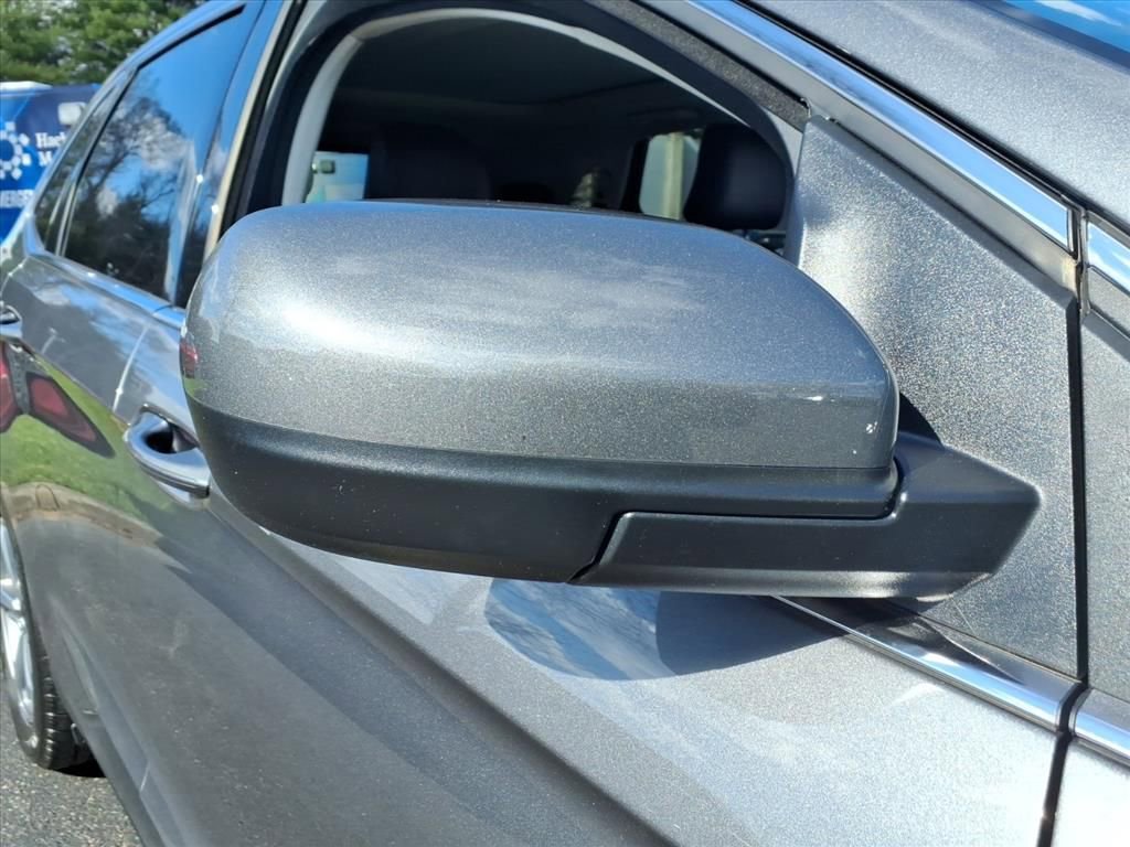 Used 2022 Ford Edge SEL w/ Convenience Package image 8