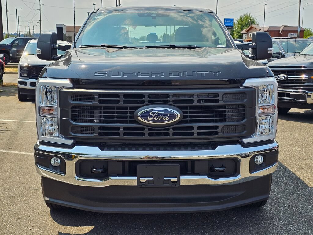 New 2026 Ford F350 XL w/ XL Chrome Package AWD/4WD image 2