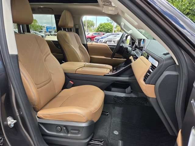 Certified 2026 INFINITI QX80 Luxe w/ Cargo Package AWD/4WD image 24