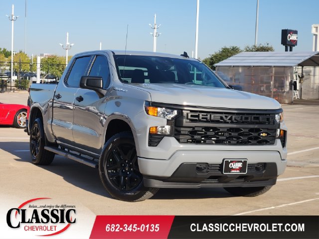 Used 2025 Chevrolet Silverado 1500 Custom