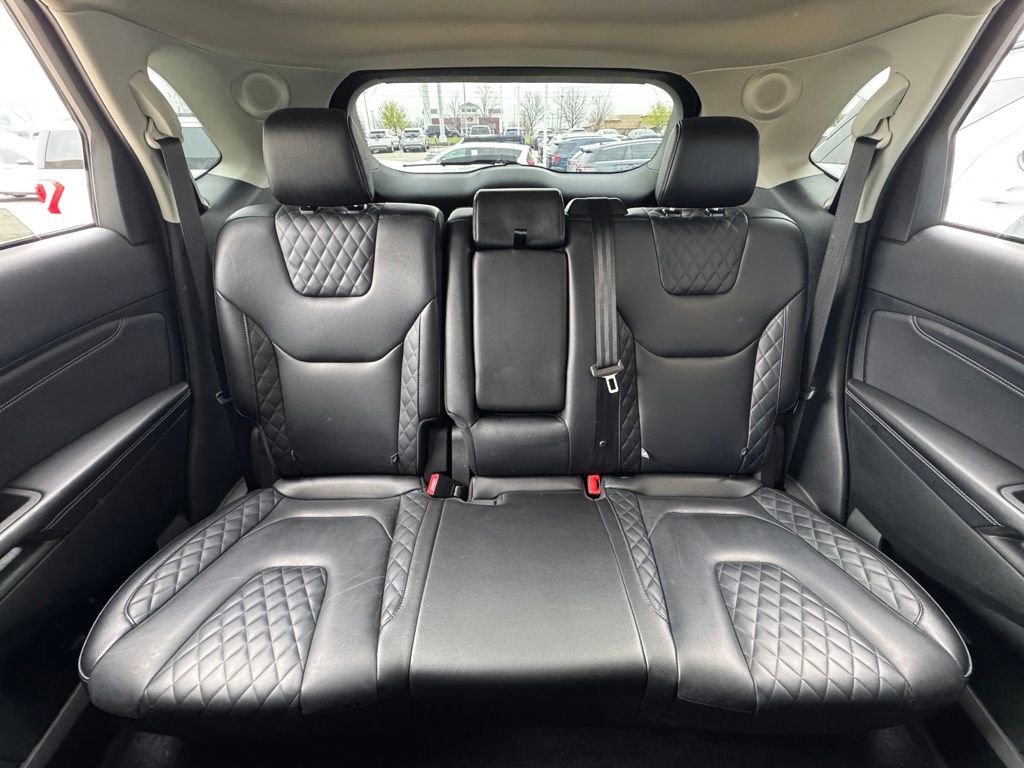 Used 2023 Ford Edge Titanium AWD/4WD image 29