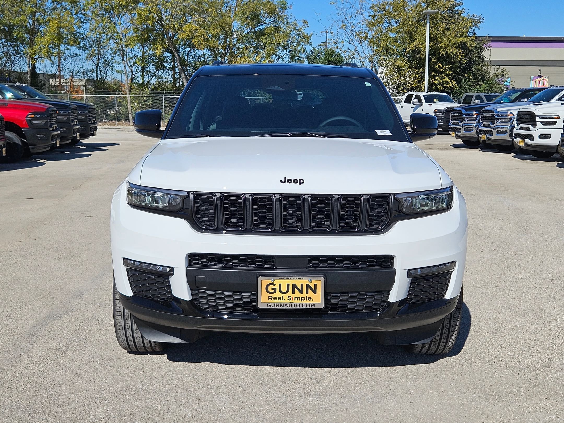 New 2025 Jeep Grand Cherokee L Limited image 8