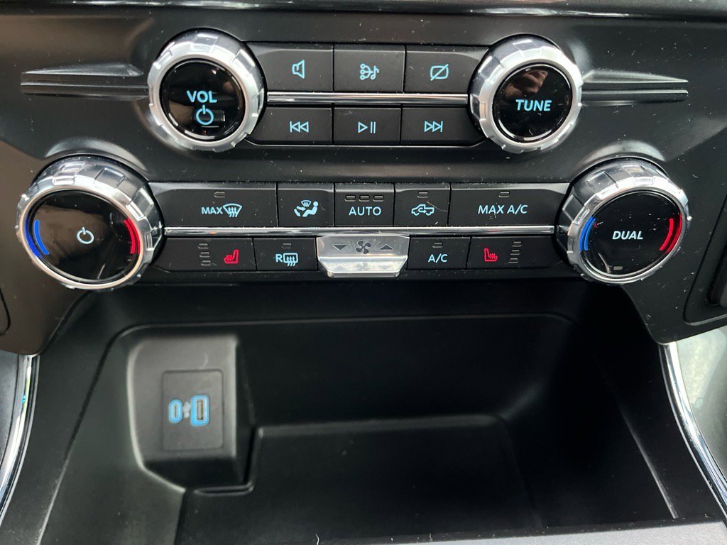 Used 2022 Ford F150 XLT w/ Equipment Group 302A High image 23