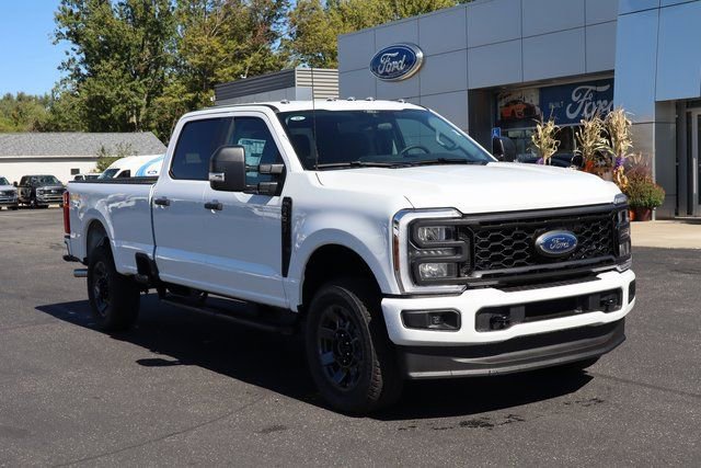 New 2026 Ford F350 XL w/ STX Appearance Package AWD/4WD image 2