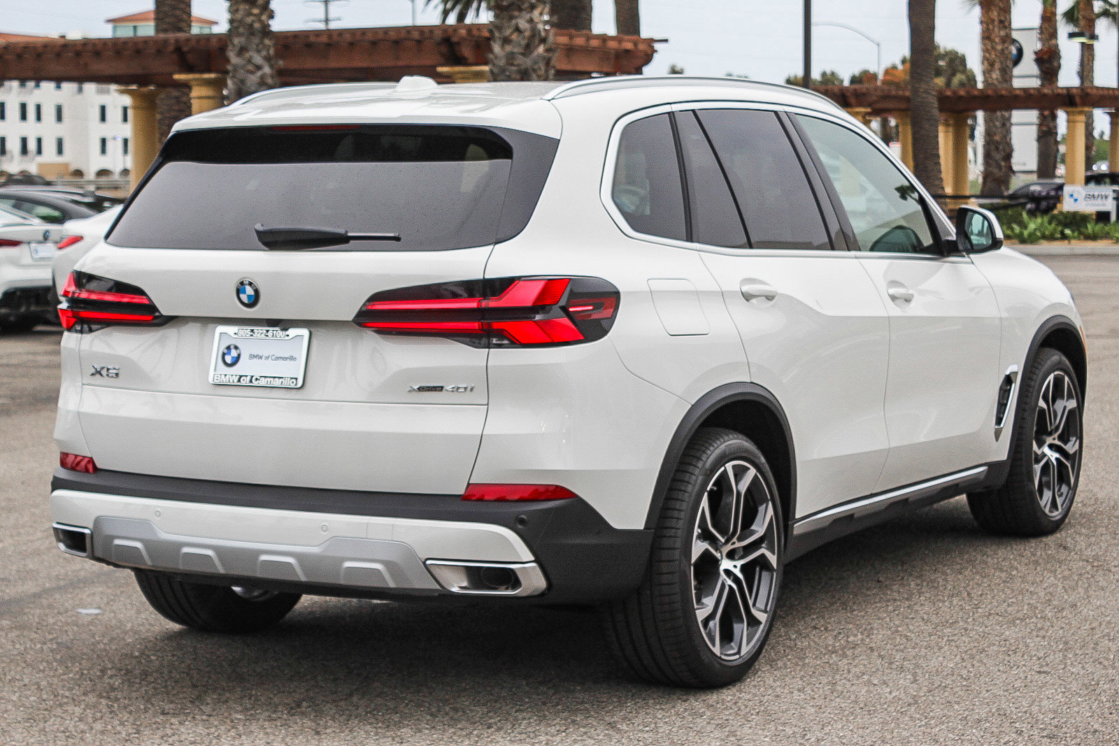 New 2026 BMW X5 xDrive40i w/ Premium Package image 6