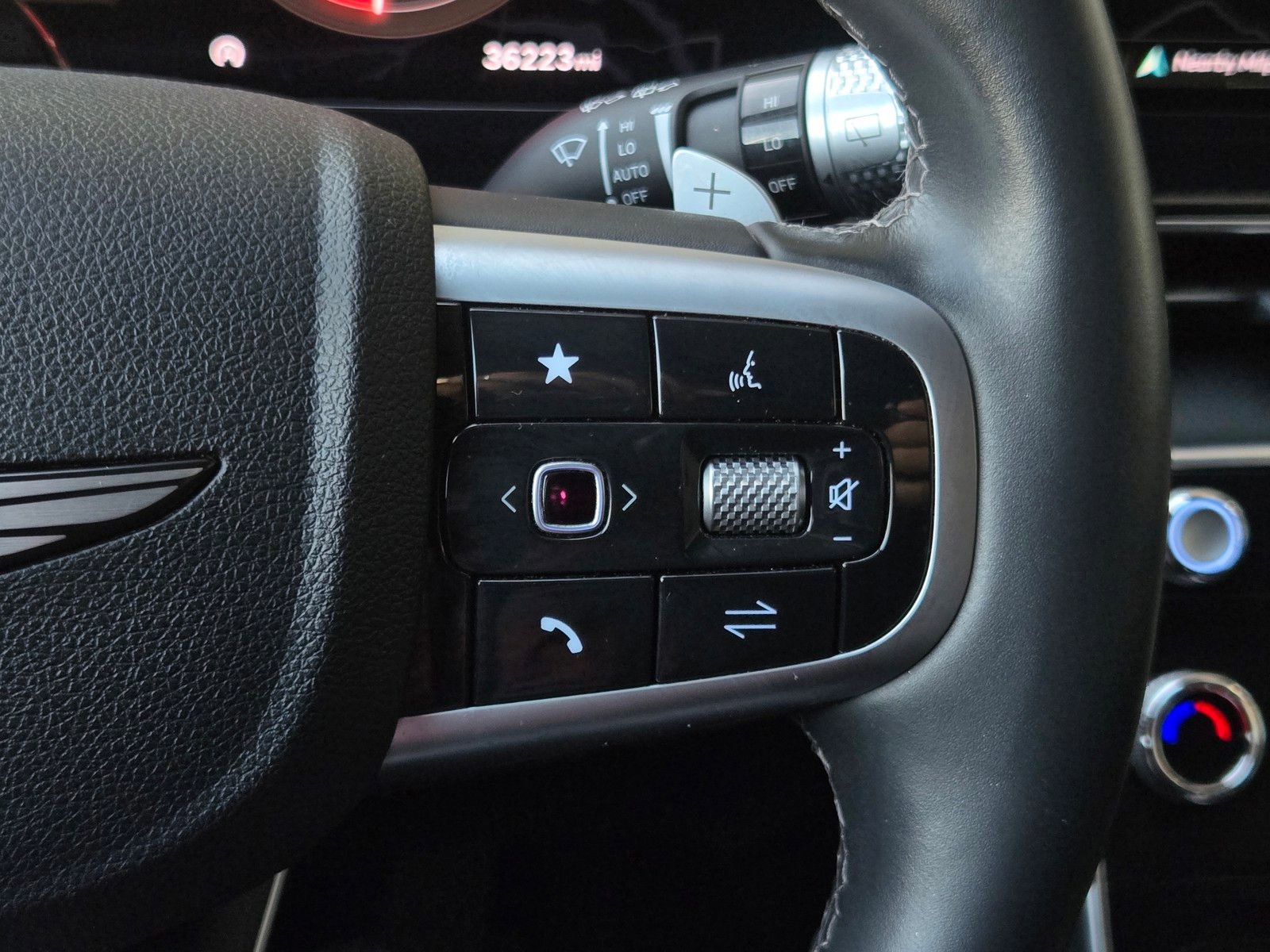 Used 2025 Genesis GV80 2.5T Standard image 21