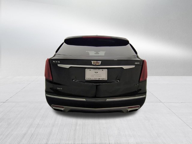 Certified 2024 Cadillac XT5 Premium Luxury w/ LPO, Floor Liner Package AWD/4WD image 6