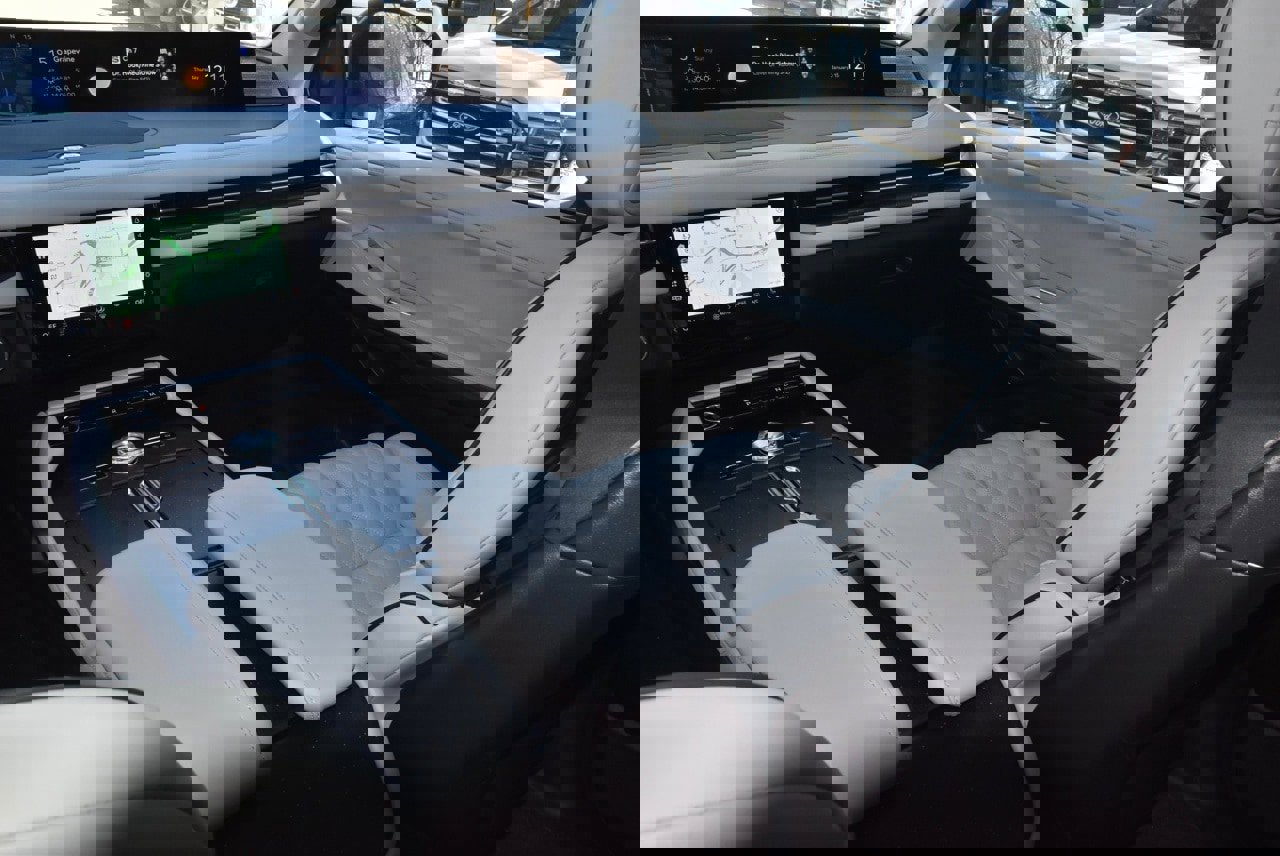 New 2026 Lincoln Navigator L Black Label image 18