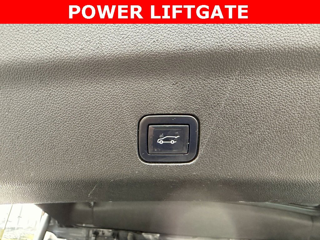 Used 2023 Chevrolet Tahoe LT image 8