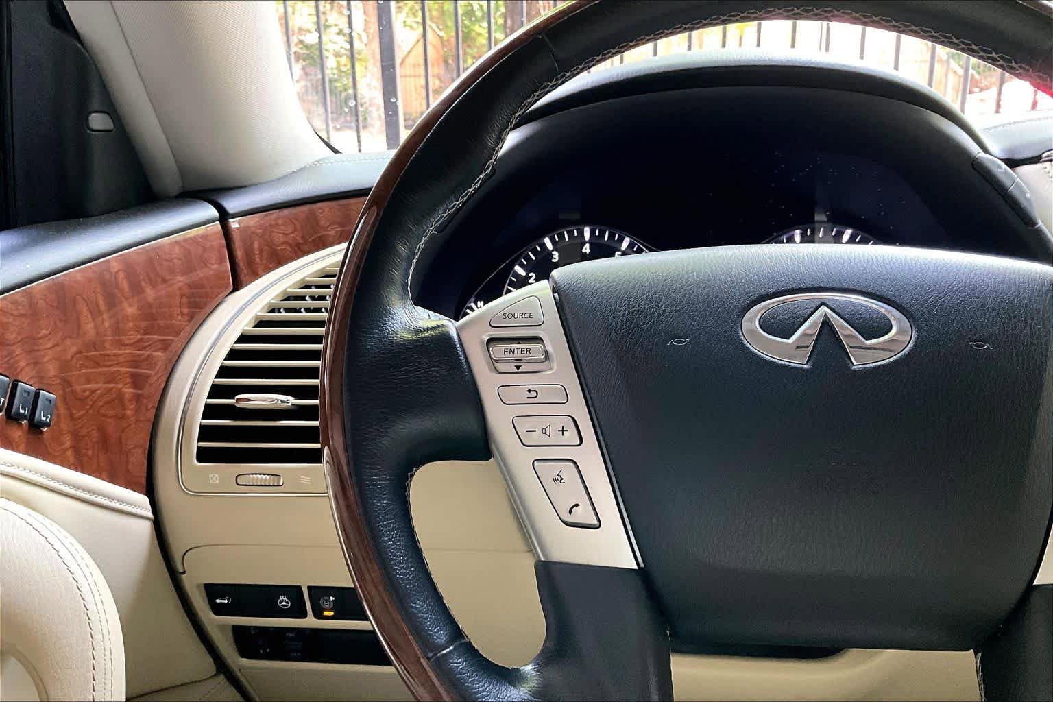 Used 2019 INFINITI QX80 Luxe w/ 22" Wheel Package RWD image 23