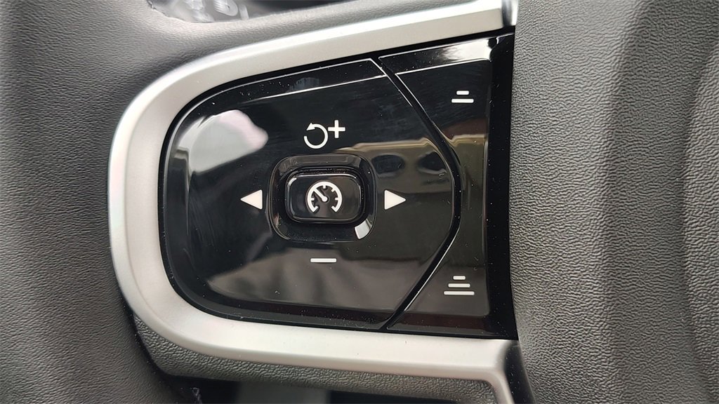 New 2026 Volvo XC90 B6 Ultra image 15