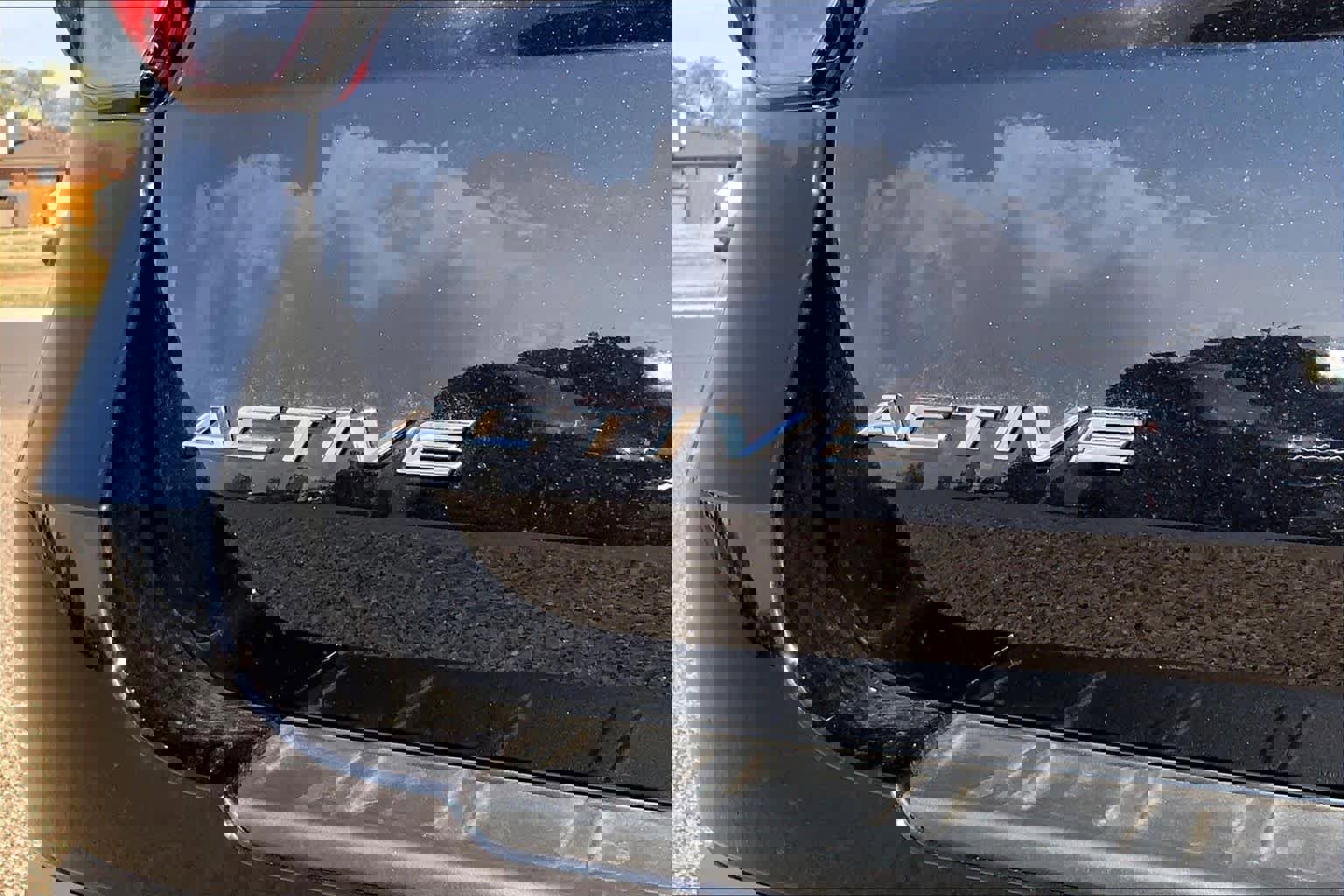 New 2026 Ford Explorer Active w/ Active Comfort Package image 15