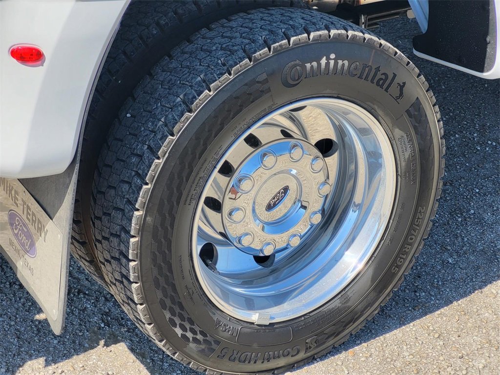 New 2026 Ford F450 XL w/ XL Driver Assist Package image 5
