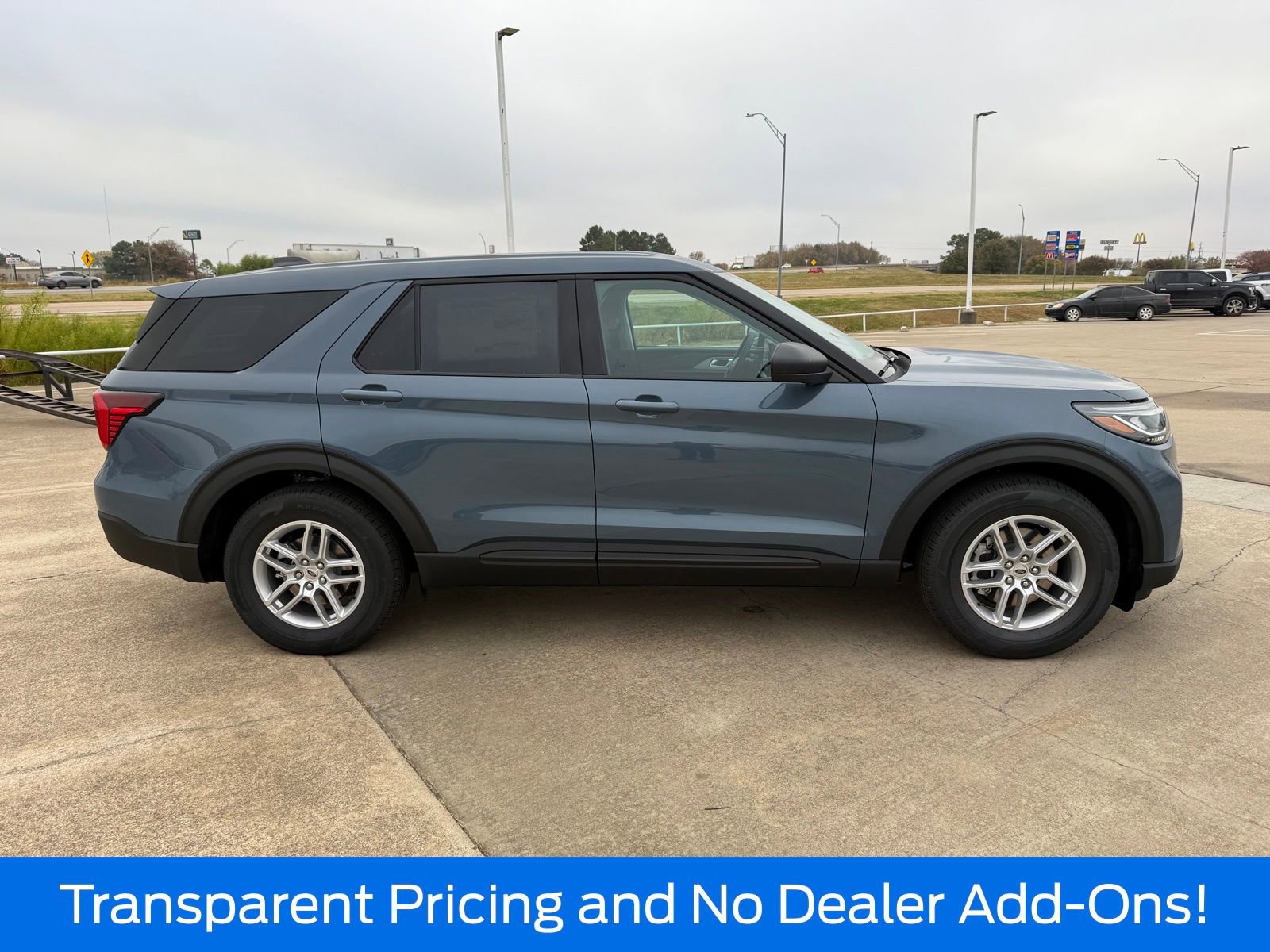 New 2026 Ford Explorer Active image 4