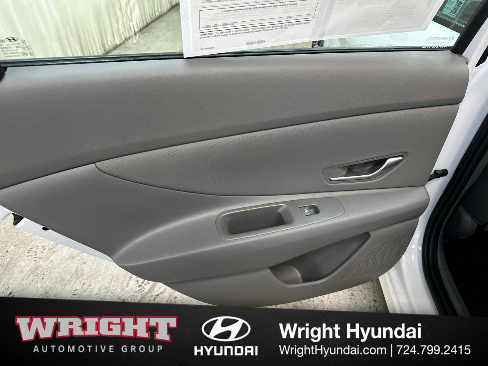 Certified 2025 Hyundai Elantra Sport image 12