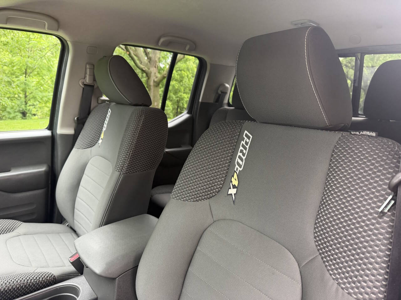 Used 2016 Nissan Frontier PRO-4X AWD/4WD image 10