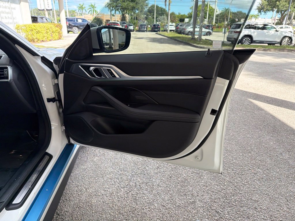 Used 2024 BMW i4 eDrive40 RWD image 25