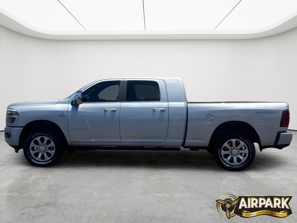 New 2026 RAM 2500 Laramie AWD/4WD image 7