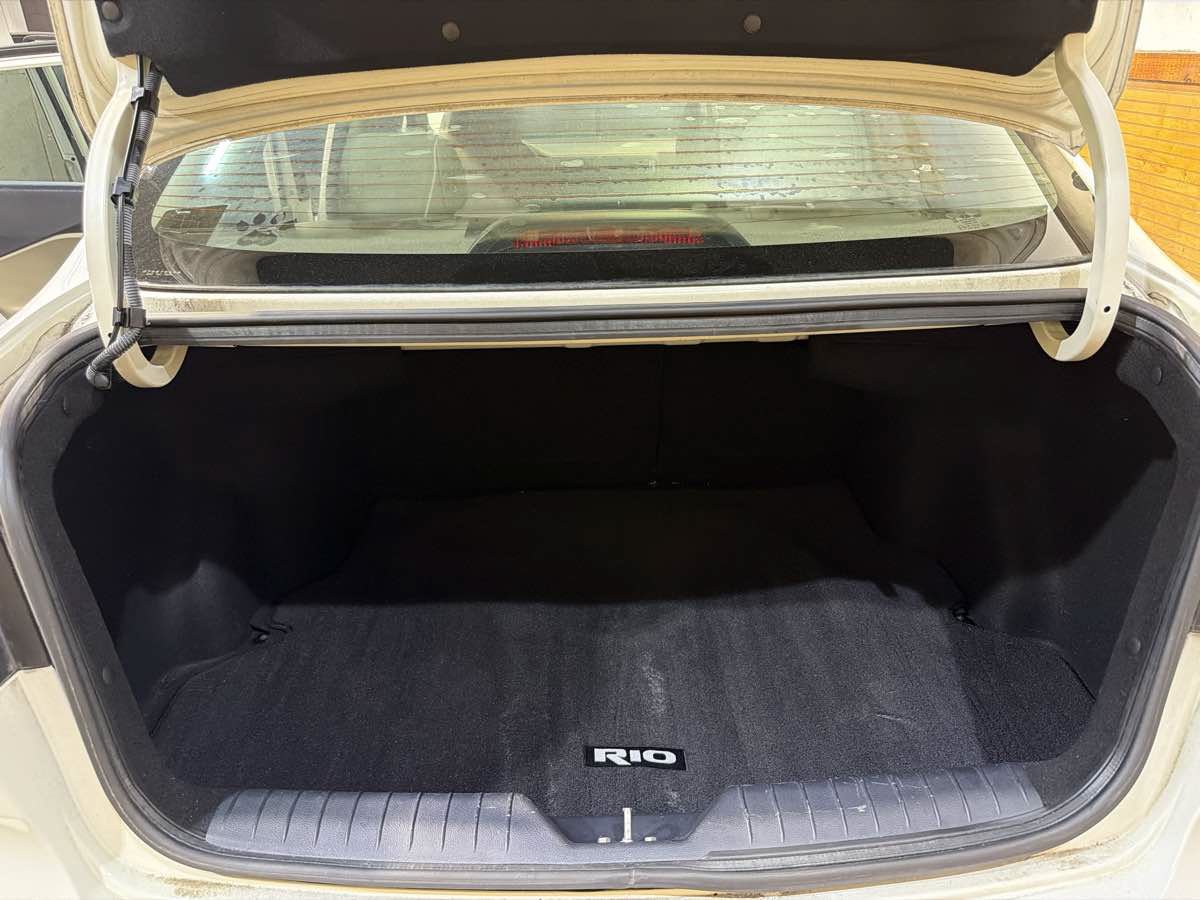 Used 2017 Kia Rio LX FWD image 14