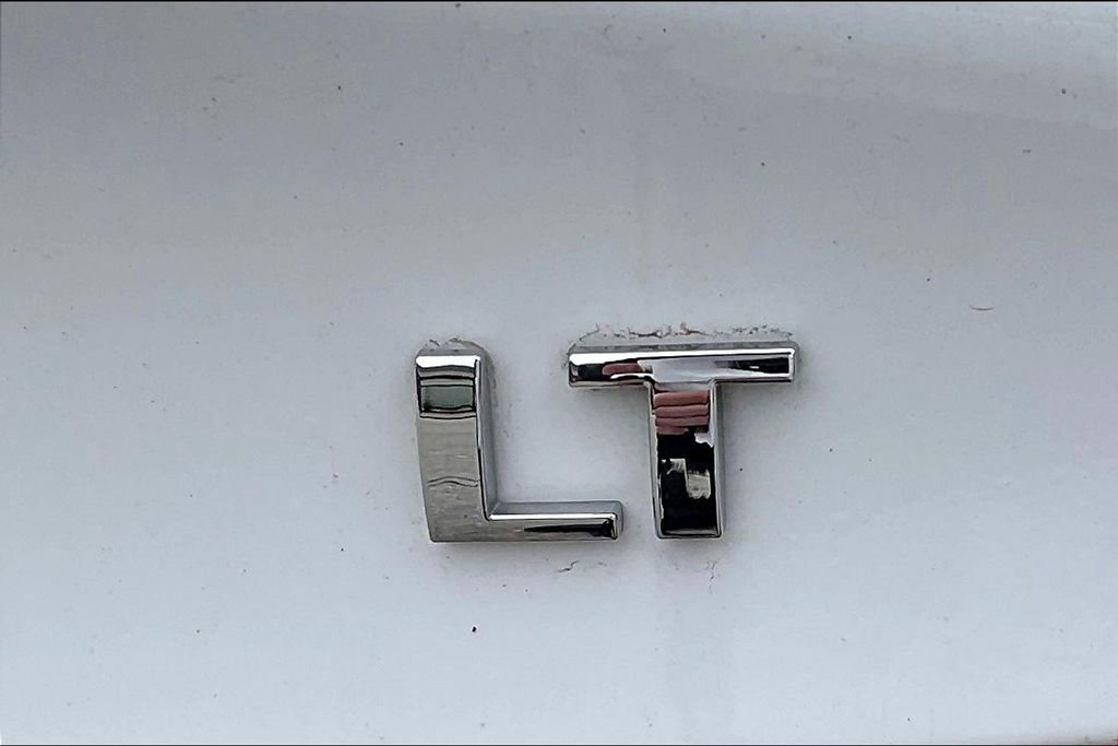 Used 2024 Chevrolet Malibu LT image 22