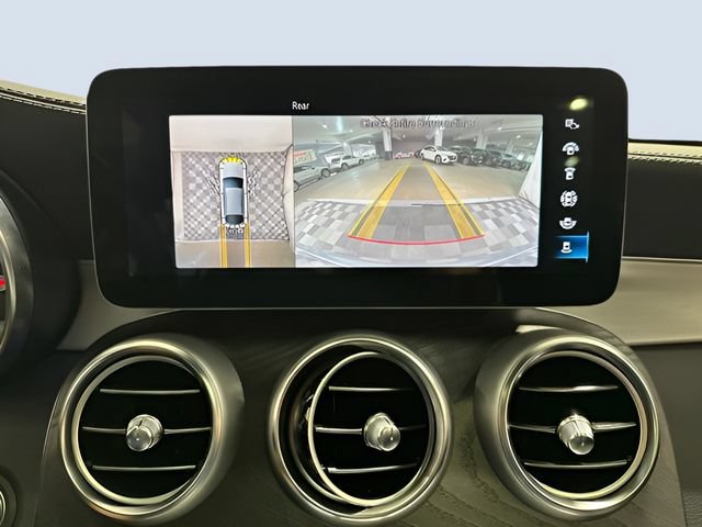 Used 2022 Mercedes-Benz GLC 300 4MATIC Coupe image 25