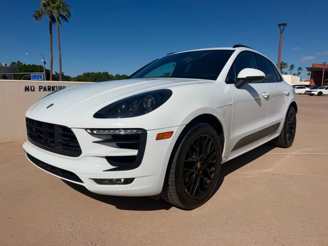 Used 2017 Porsche Macan GTS AWD/4WD image 4