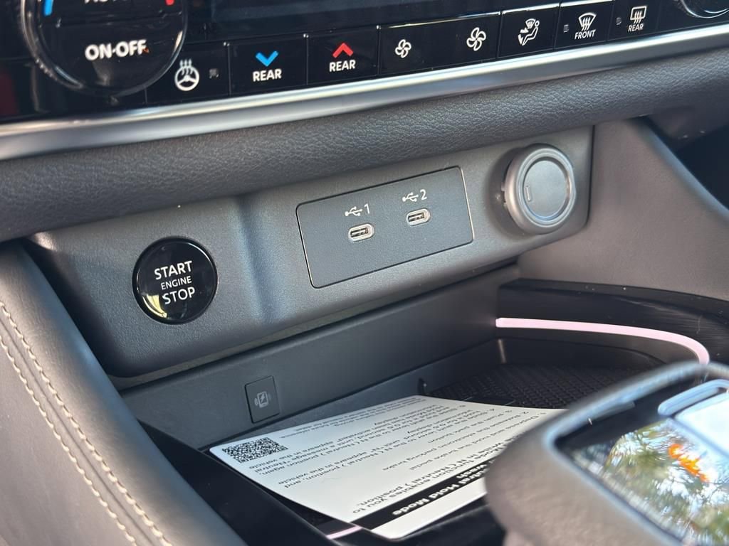 New 2026 Nissan Rogue Platinum image 28