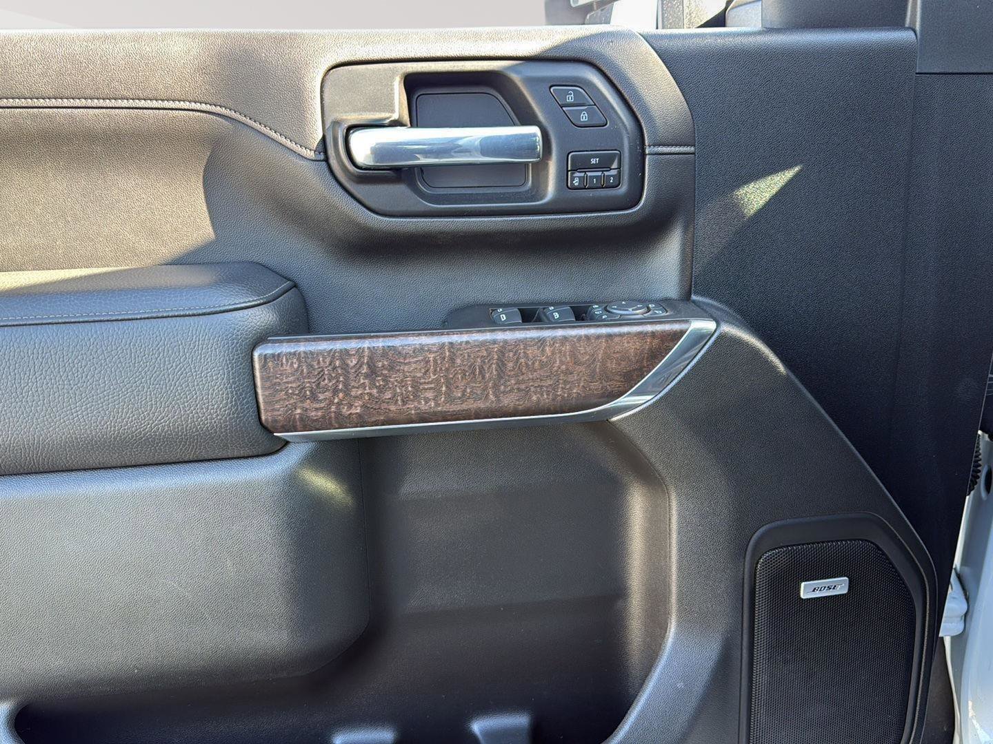 Used 2020 GMC Sierra 2500 Denali w/ Denali Ultimate Package image 14