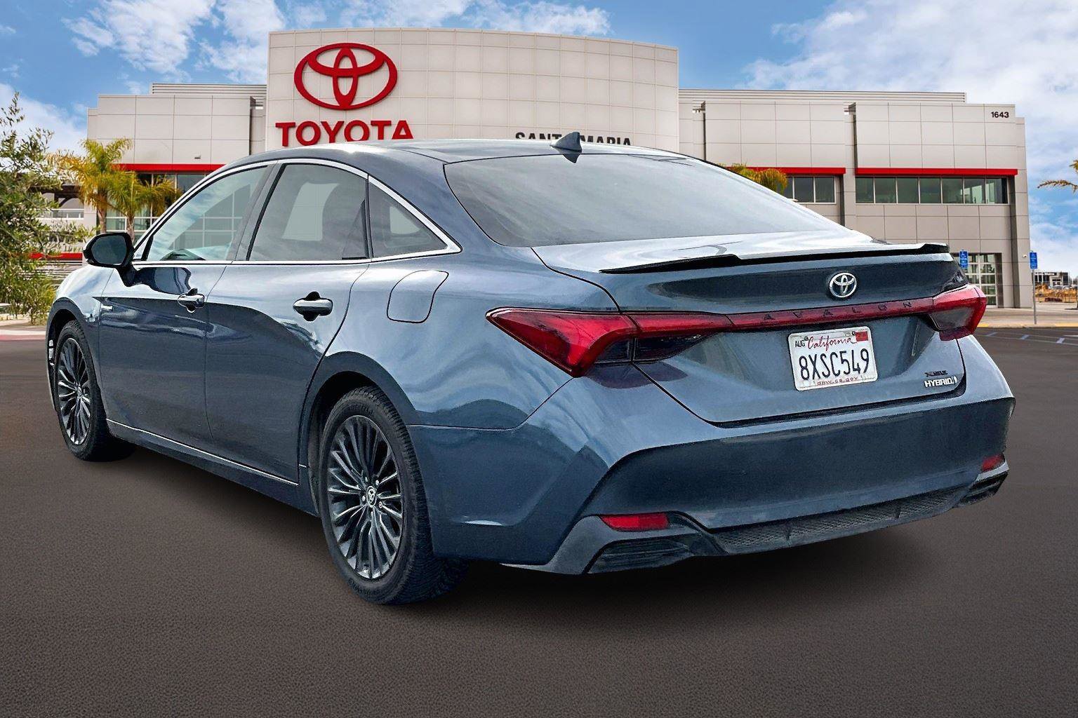 Certified 2021 Toyota Avalon XSE w/ Carpet Mat Package (TMS) image 2