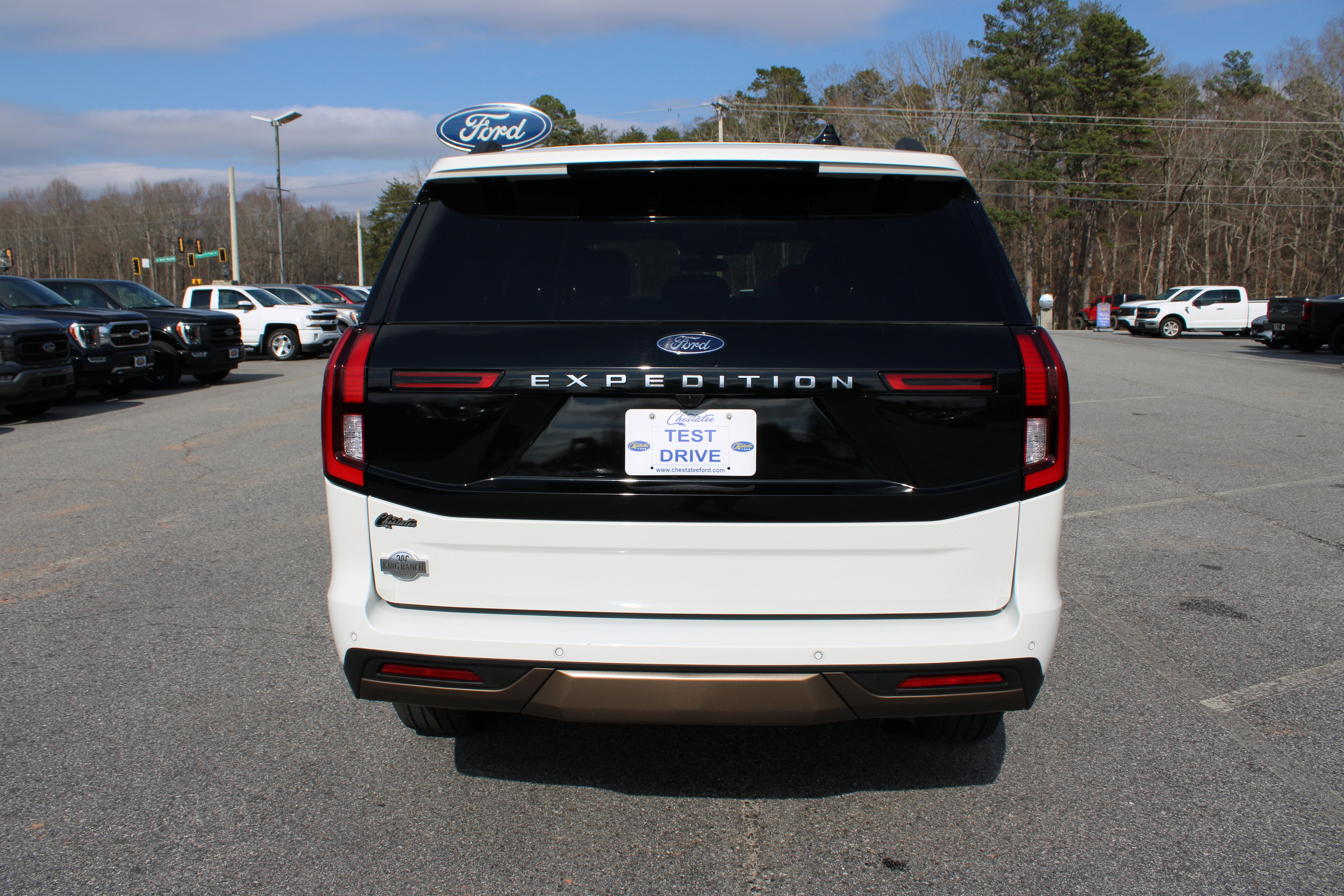 Used 2025 Ford Expedition King Ranch image 7