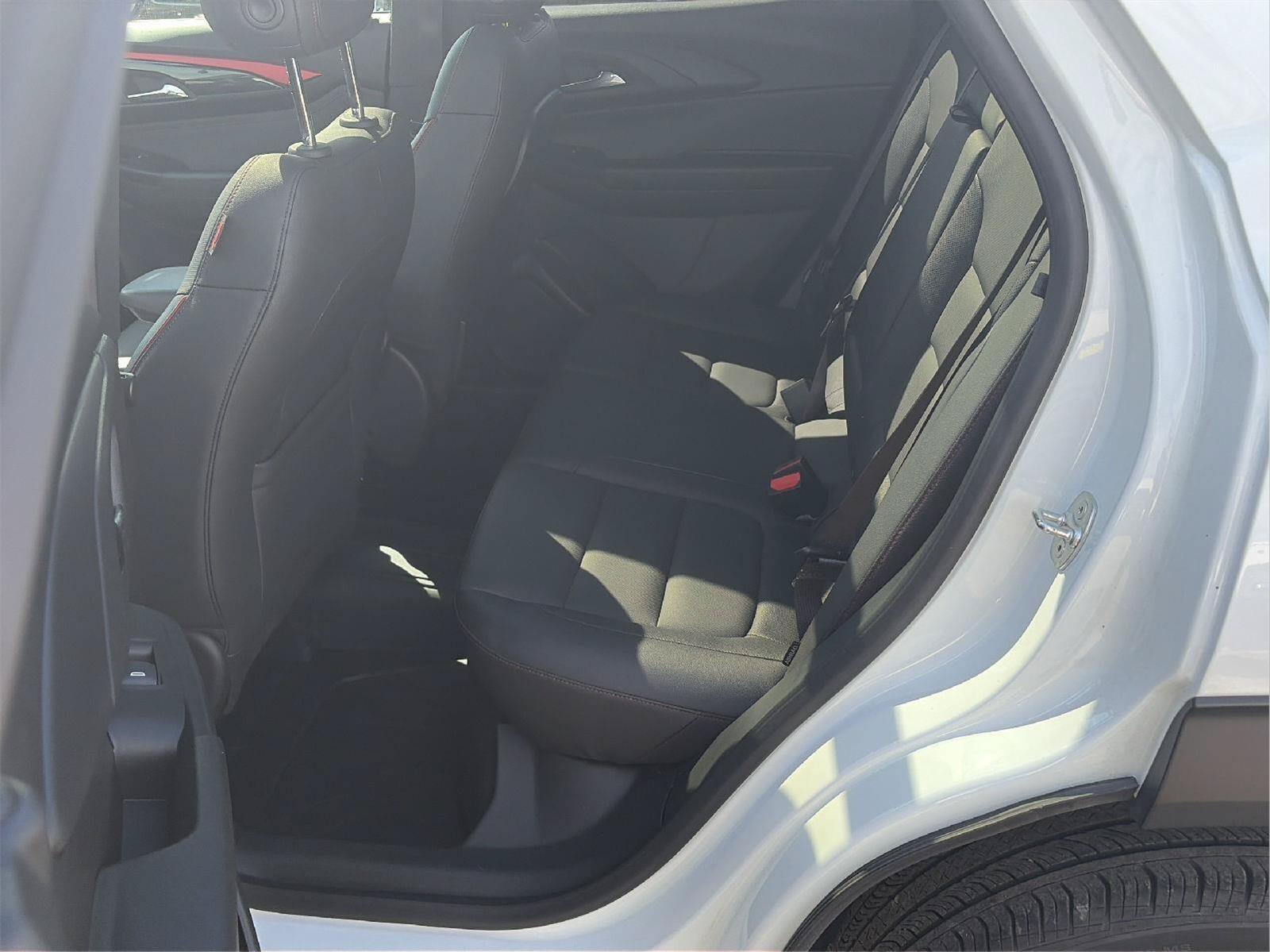 Certified 2024 Chevrolet TrailBlazer RS w/ Convenience Package AWD/4WD image 14