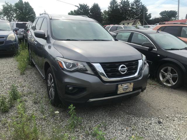 Used 2019 Nissan Pathfinder SV image 4