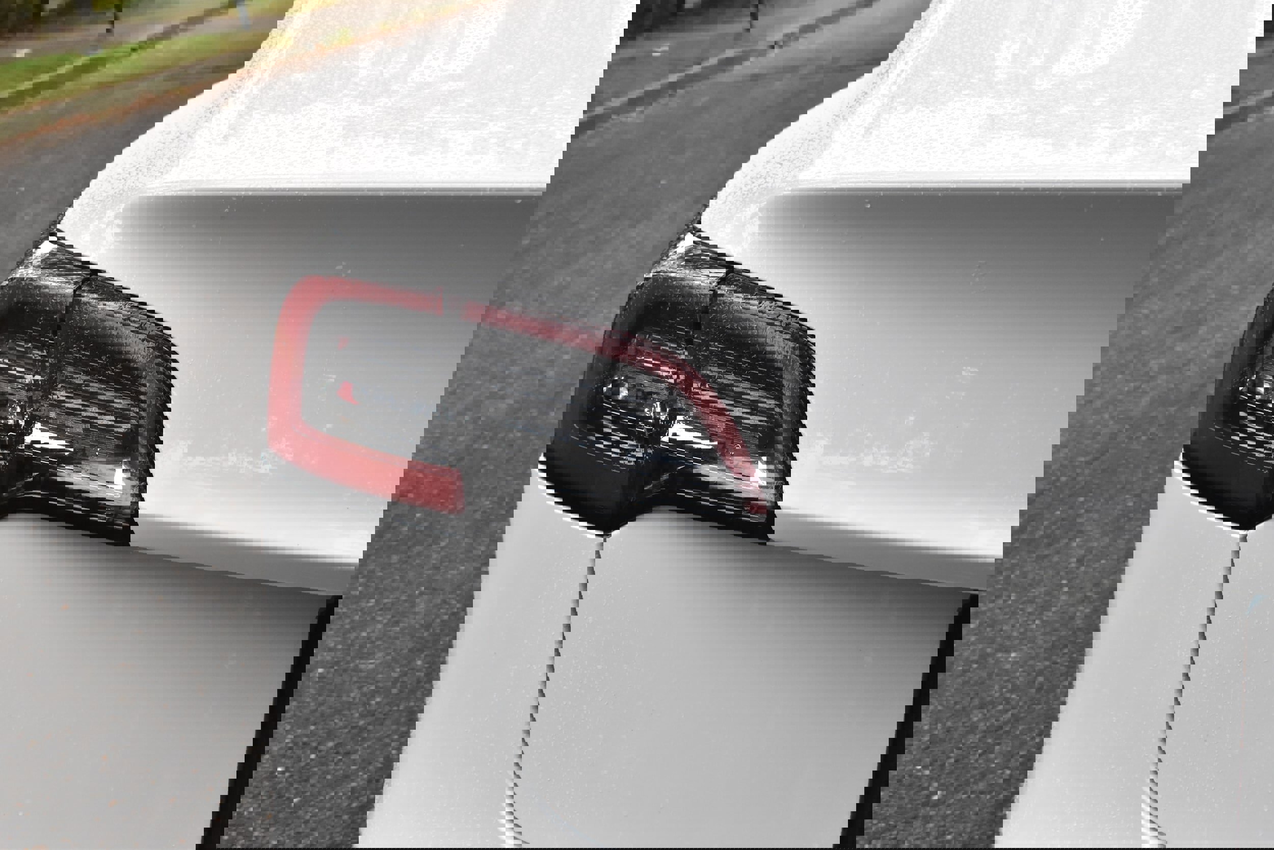 Used 2023 Tesla Model 3 Standard Range image 16