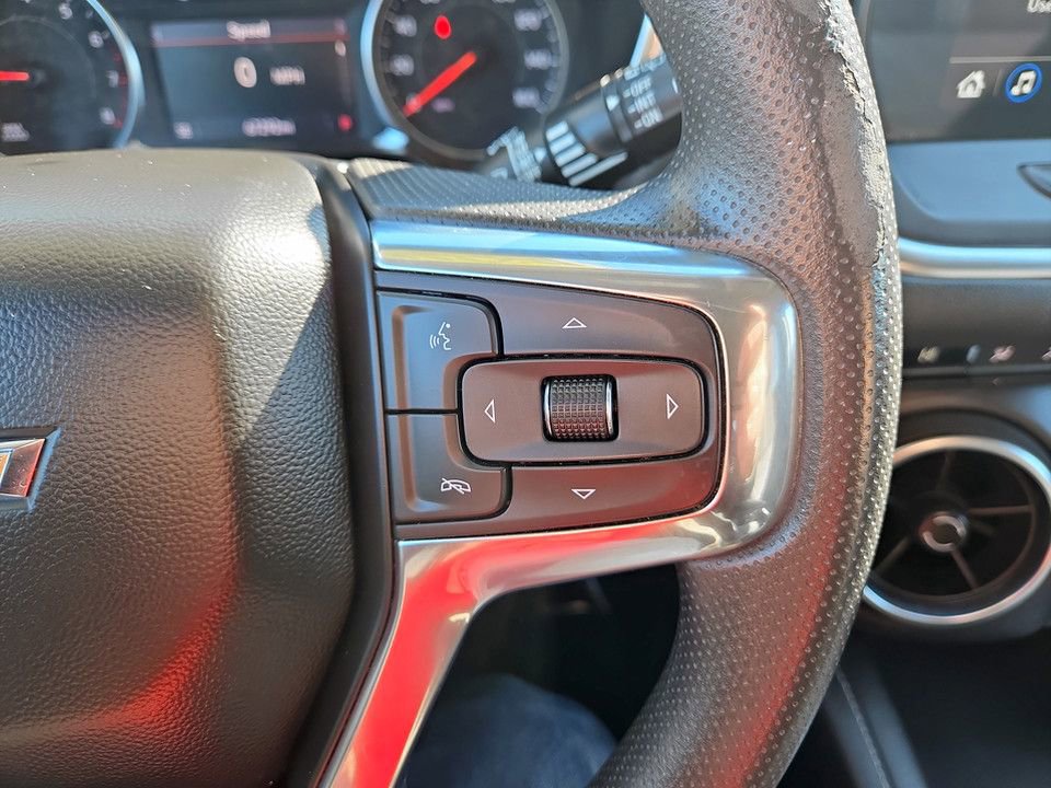 Used 2023 Chevrolet Blazer LT image 15
