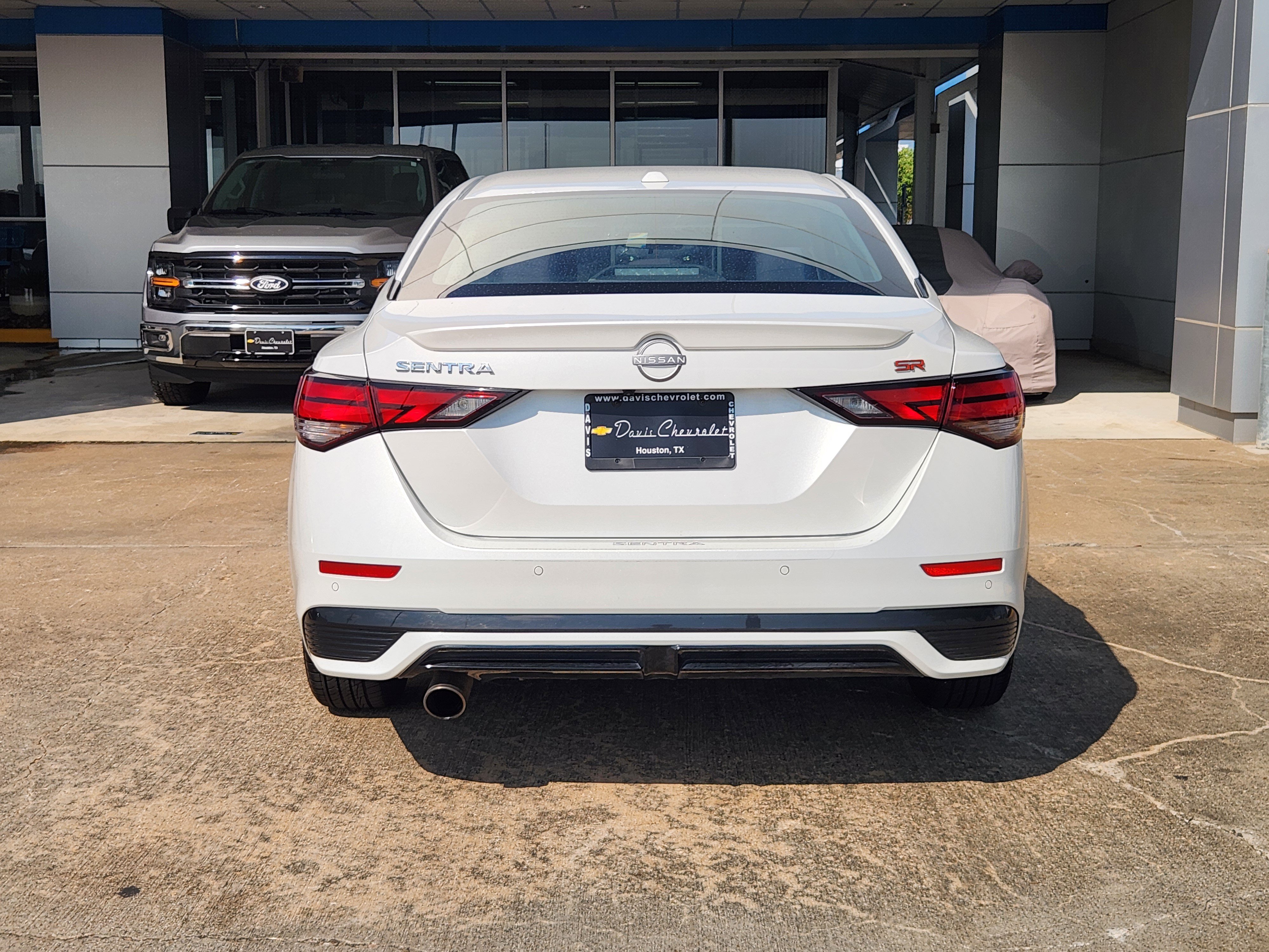 Used 2025 Nissan Sentra SR FWD image 7