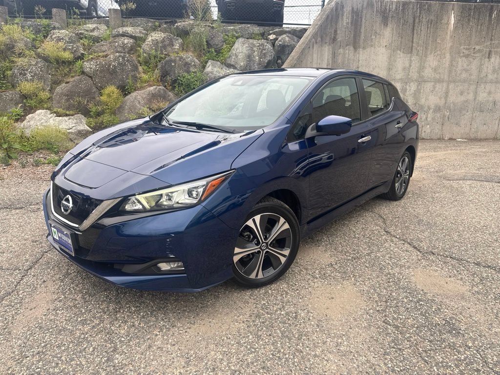 Used 2022 Nissan Leaf SV Plus FWD image 2