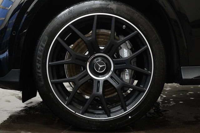 New 2025 Mercedes-Benz GLC 63 AMG S image 12