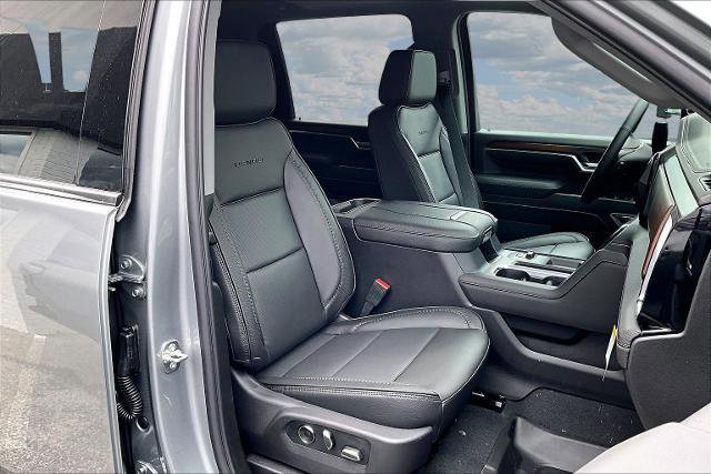 New 2026 GMC Sierra 2500 Denali w/ Denali Reserve Package image 8