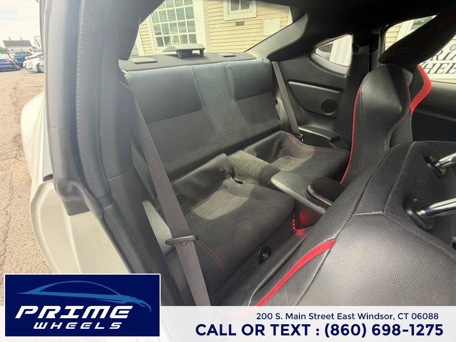 Used 2014 Scion FR-S RWD image 15