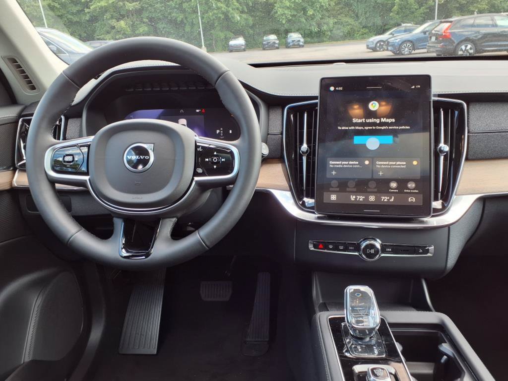 New 2026 Volvo XC90 B5 Plus w/ Protection Package Premier AWD/4WD image 11
