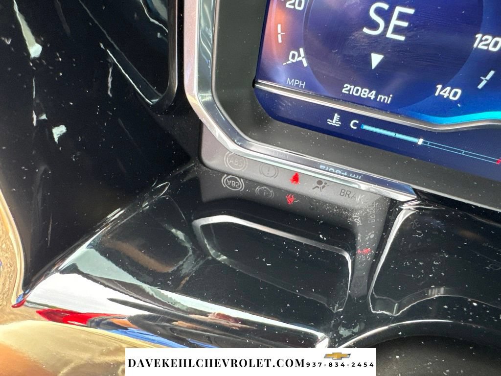 Used 2024 Chevrolet Silverado 1500 LT AWD/4WD image 41