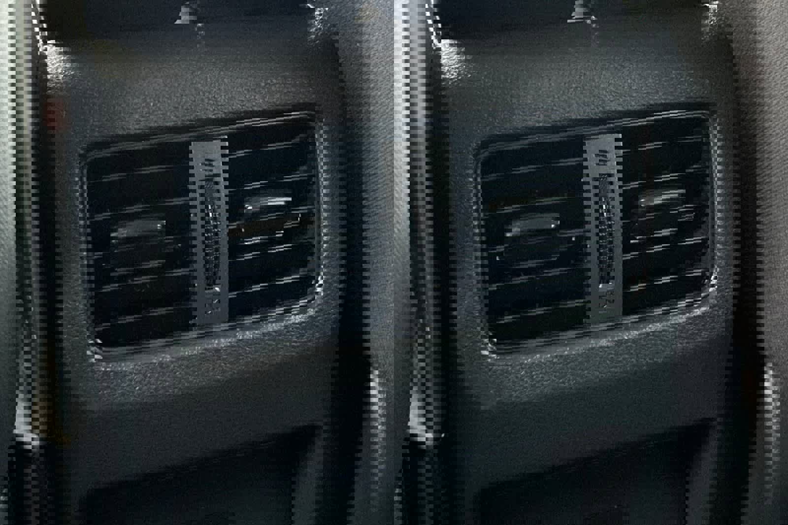 Certified 2022 Nissan Rogue SV image 15