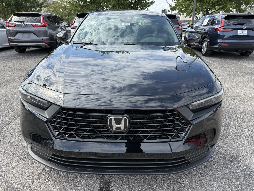 Used 2025 Honda Accord Sport image 10